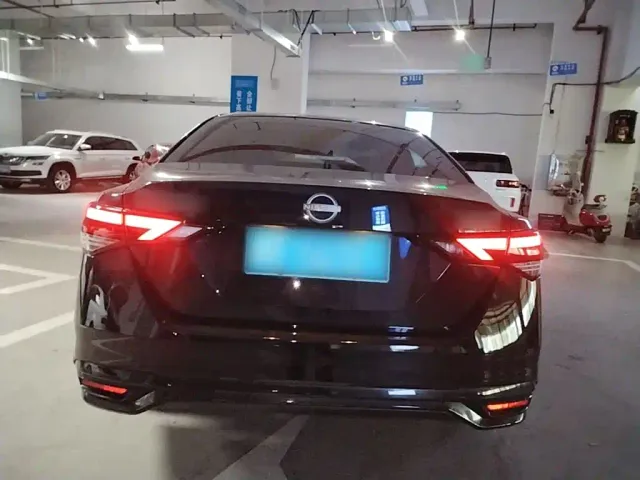 Nissan Sylphy — Фото автомобиля 5