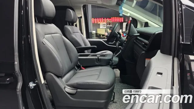 Hyundai Staria — Фото автомобиля 17