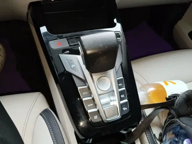 BYD Yuan Pro — Фото автомобиля 13