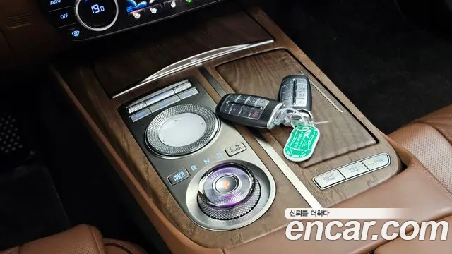 Genesis G80 RG3 — Фото автомобиля 12