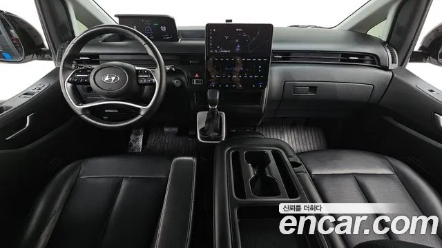 Hyundai Staria Staria Tourer 9 мест — Фото автомобиля 7