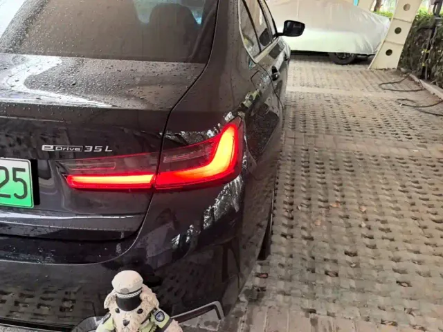 BMW i3 — Фото автомобиля 7