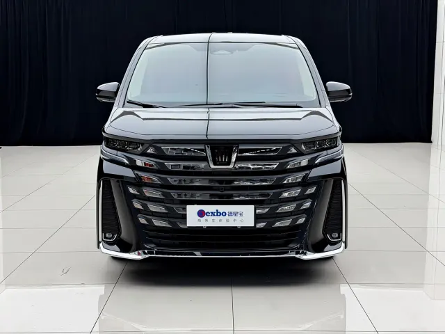 Toyota Vellfire — Фото автомобиля 2
