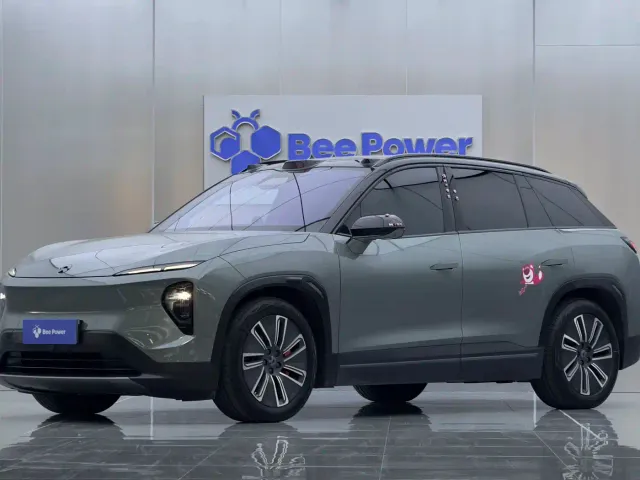 Фотография автомобиля — Nio ES7