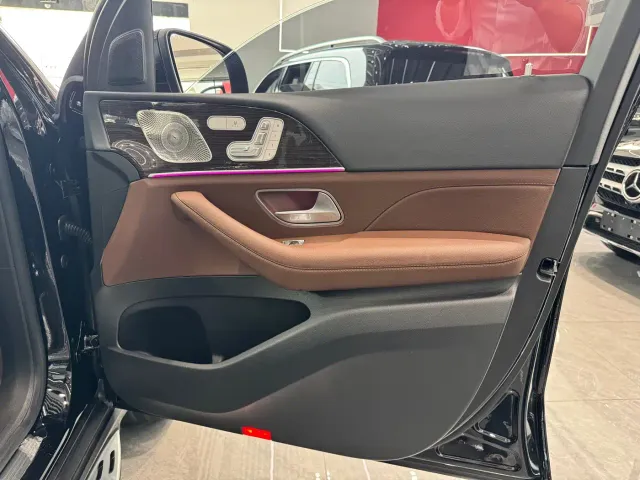 Mercedes-Benz GLE-Class — Фото автомобиля 18