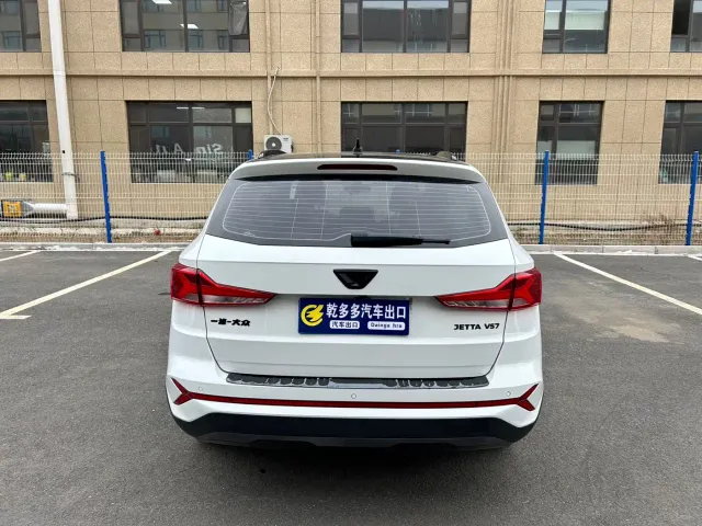 Jetta VS7 — Фото автомобиля 5