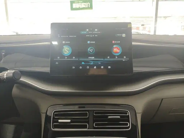 BYD Qin PLUS — Фото автомобиля 8