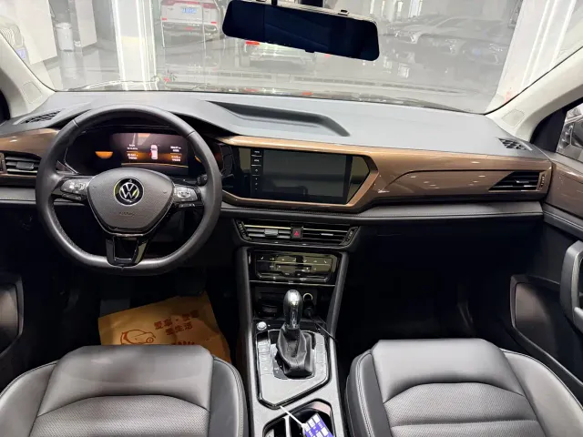 Volkswagen Tharu — Фото автомобиля 20