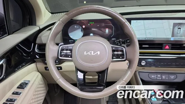 Kia Carnival — Фото автомобиля 11