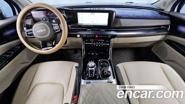 Kia Carnival Generation 4 — Фото автомобиля 10