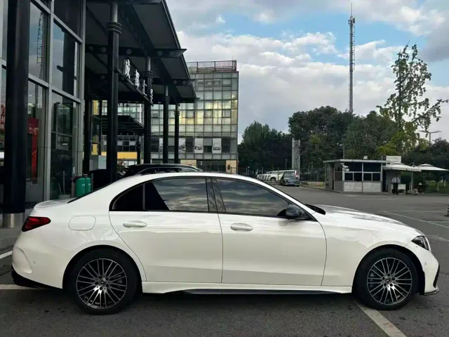 Mercedes-Benz C-Class — Фото автомобиля 5