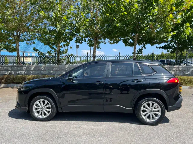 Toyota Frontlander — Фото автомобиля 4