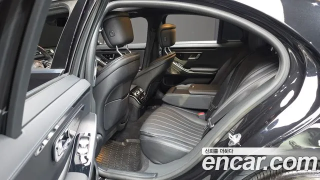 Mercedes-Benz S-Class S-класс W223 — Фото автомобиля 11