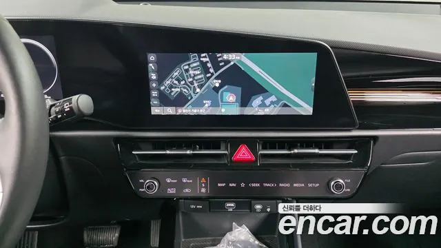 Kia Niro Niro (New) — Фото автомобиля 18
