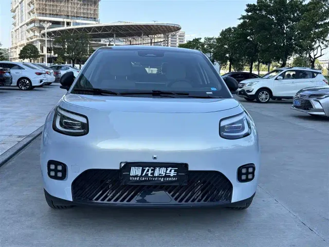 GAC Aion UT — Фото автомобиля 2