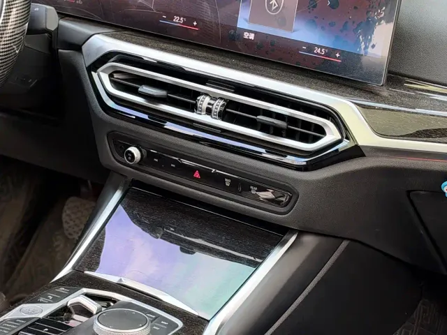 BMW 3 Series — Фото автомобиля 11