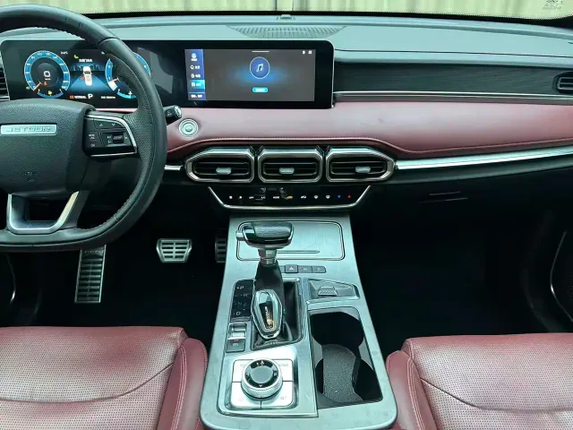 Jetour X70 Plus — Фото автомобиля 15
