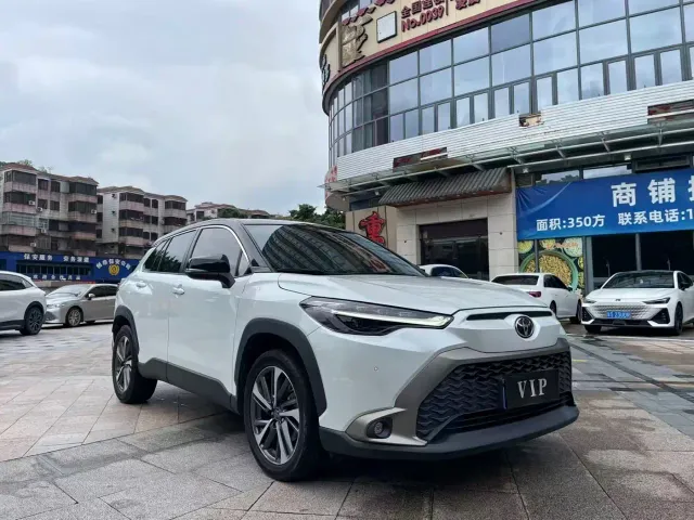 Toyota Frontlander — Фото автомобиля 3