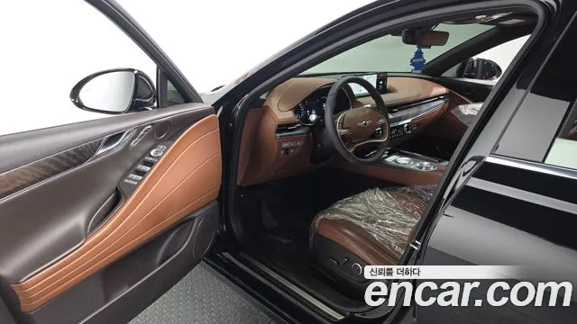 Genesis G80 Бензин 2.5 турбо AWD — Фото автомобиля 10