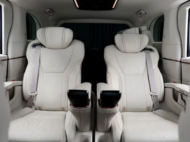 Lexus Lexus LM 2025 Model 500h Six-Seater Prestige Edition — Фото автомобиля 14