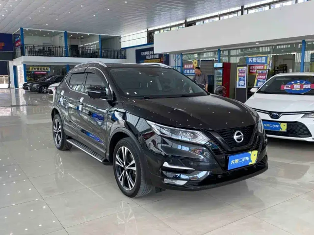 Nissan Qashqai — Фото автомобиля 3