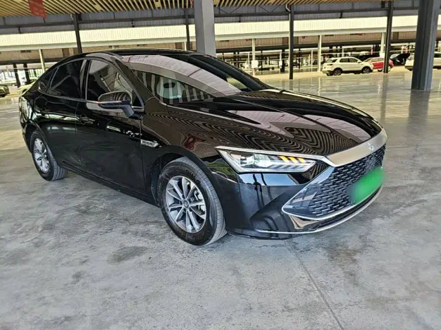 BYD Qin PLUS — Фото автомобиля 3