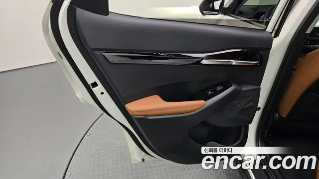 Kia Seltos New — Фото автомобиля 14