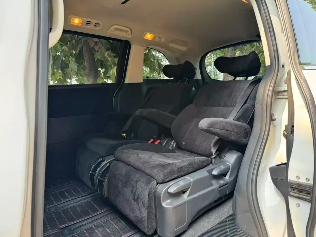 Honda Odyssey — Фото автомобиля 8