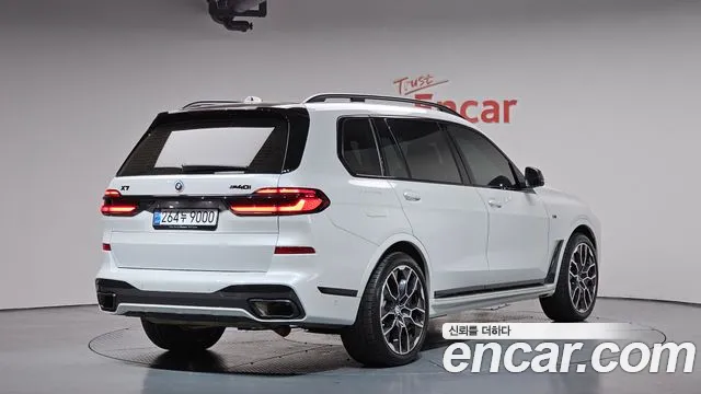 BMW X7 G07 — Фото автомобиля 2