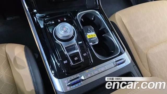Kia Canival Carnival 4 поколение Бензин 9 мест Noblesse — Фото автомобиля 9
