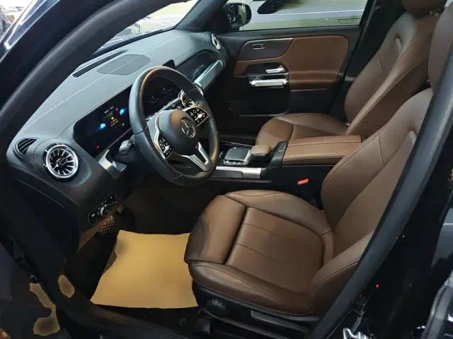 Mercedes-Benz GLB-Class — Фото автомобиля 14