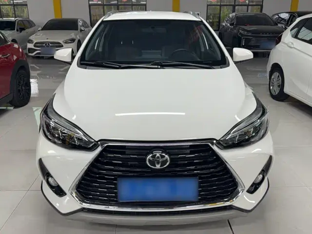 Toyota YARiS L Zhi Xuan — Фото автомобиля 2