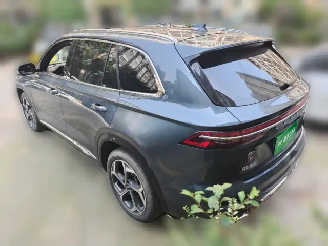 Geely Xingyue L — Фото автомобиля 4
