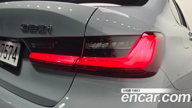 BMW 3-Series 3 серия (G20) 320i M Sport — Фото автомобиля 21