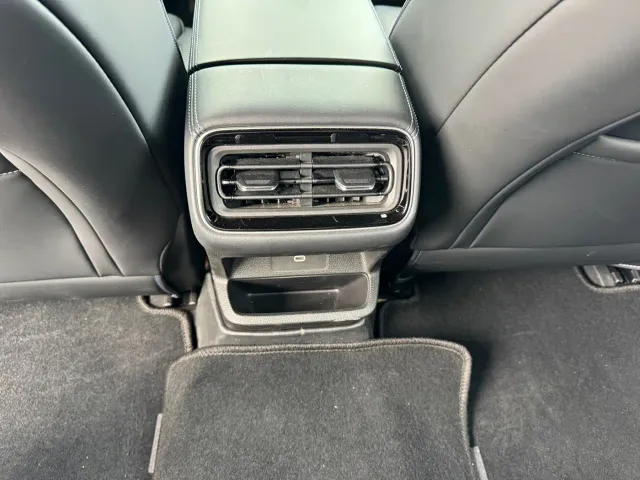 Geely Xing Rui 2026 Orient Yao 1.5TD Splendor Edition — Фото автомобиля 10