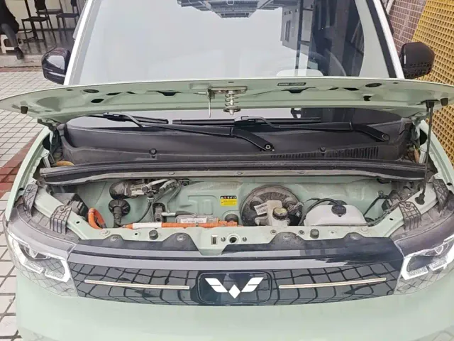 Wuling Hongguang Mini EV — Фото автомобиля 19