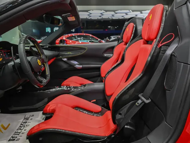Ferrari SF90 — Фото автомобиля 12