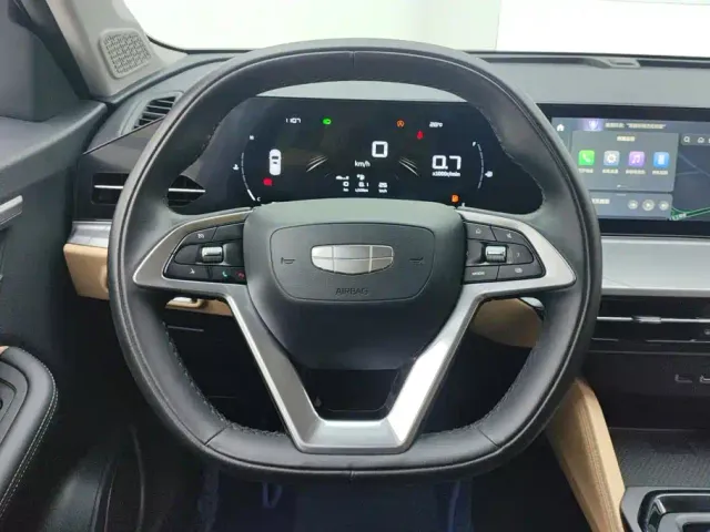 Geely Haoyue PRO — Фото автомобиля 15