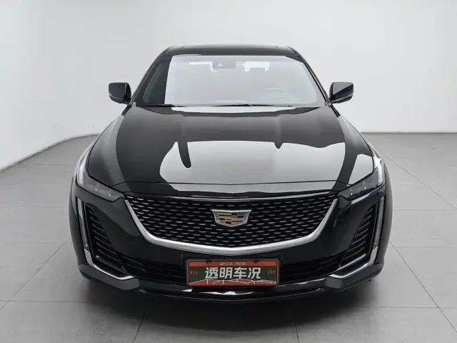Cadillac CT5 — Фото автомобиля 3