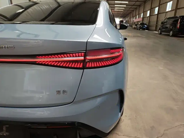 BYD Seal — Фото автомобиля 7