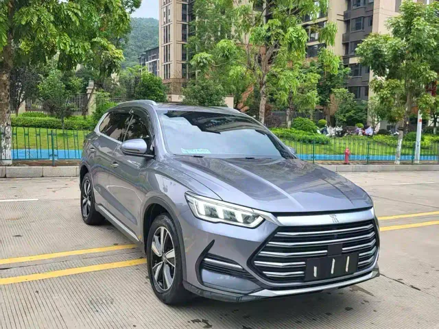 BYD Song Pro — Фото автомобиля 2