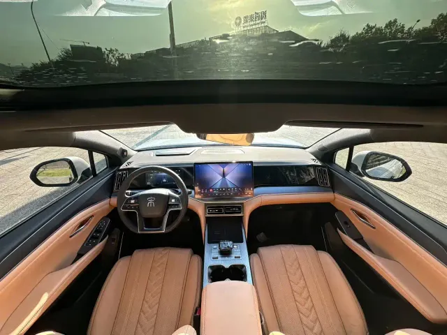 BYD Song L DM-i — Фото автомобиля 5