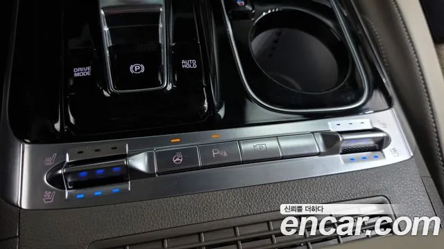 Kia Canival Carnival 4 поколение Бензин 7 мест Hi-Limousine — Фото автомобиля 20