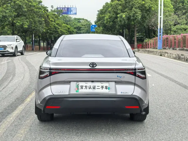 Toyota bZ3 — Фото автомобиля 18