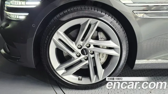 Genesis G80 RG3 — Фото автомобиля 5