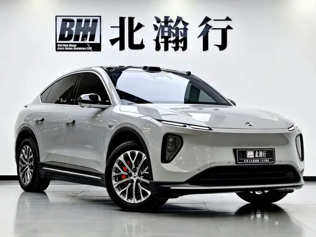 Nio EC6 — Фото автомобиля 3