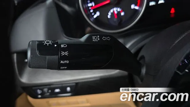 Kia Canival Carnival 4 поколение Бензин 9 мест Noblesse — Фото автомобиля 27