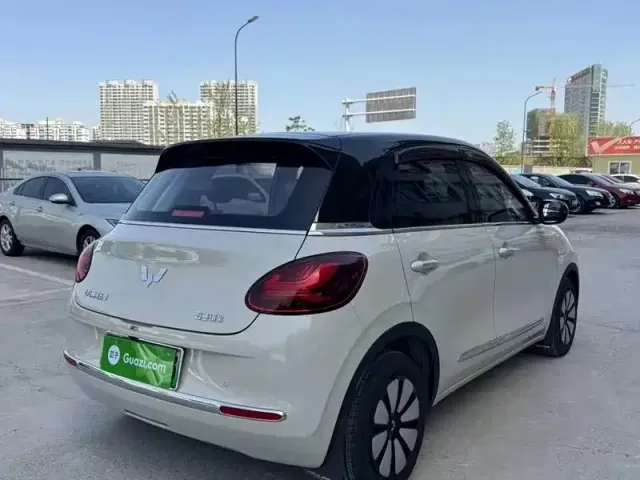 Wuling Bingo — Фото автомобиля 7