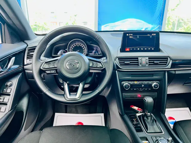 Mazda CX-4 — Фото автомобиля 15