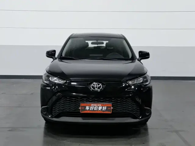 Toyota Frontlander — Фото автомобиля 3